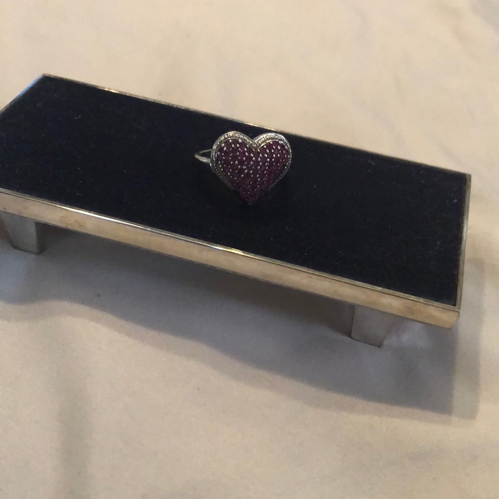 Heart ♥️ Ring - Picture 2 of 4